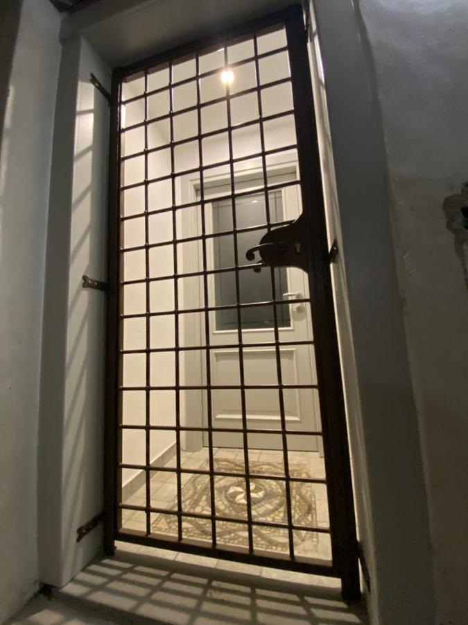 The Key Of Bergamo Apartment ภายนอก รูปภาพ